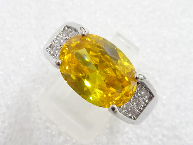 JAPANESE KIMONO / ANTIQUE COLORED STONE RING (SIZE 26)